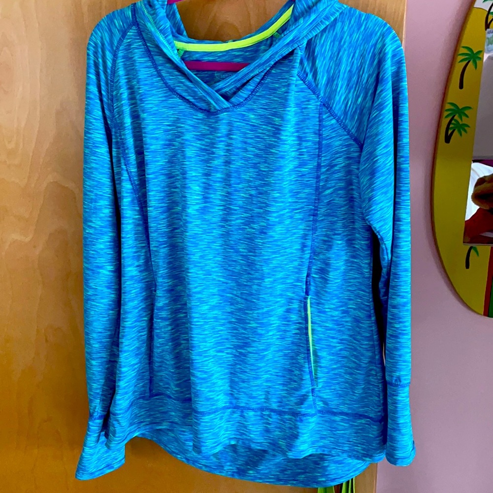 Workout shirt